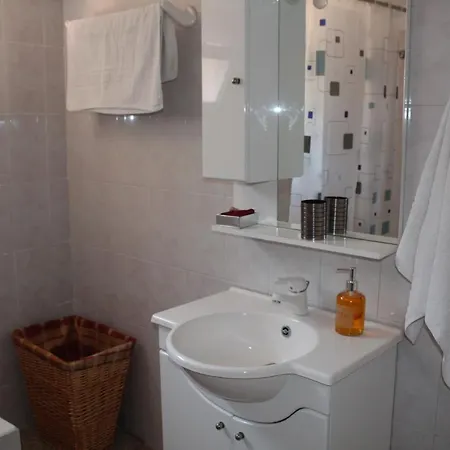 Philip's Summerhouse * Kontogourata