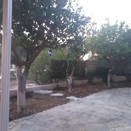 Philip's Summerhouse Дом отдыха